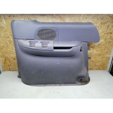  Обшивка багажника к  Dodge  Caravan,  1999