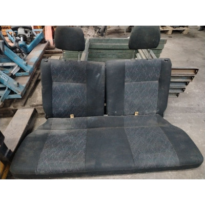 Сиденье заднее к  Mitsubishi  Colt,  1998