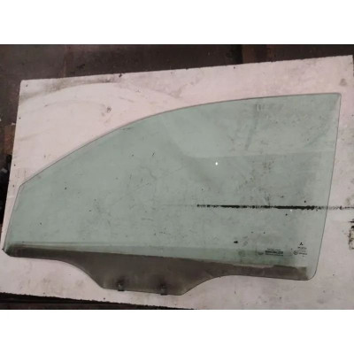 Стекло двери передней левой к  Mitsubishi  Space Star,  1998