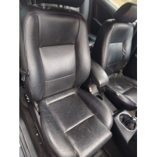  Салон (комплект сидений) к  Ford  Mondeo,  2001