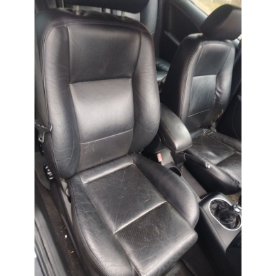 Салон (комплект сидений) к  Ford  Mondeo,  2001
