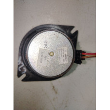  Динамик к  Porsche  Cayenne,  2008