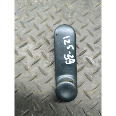 Ручка стеклоподъемника к  Renault  Scenic,  1998