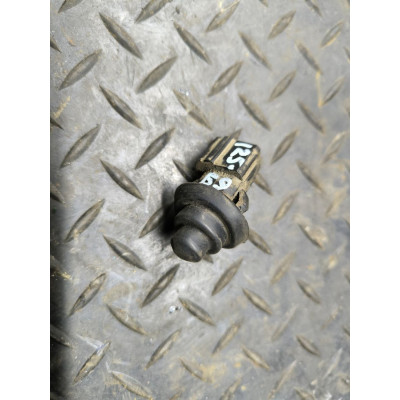 Выключатель концевой (концевик) к  Renault  Scenic,  1998