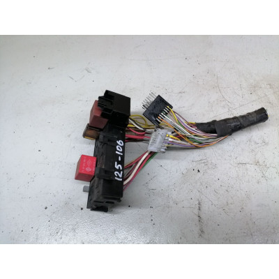 Блок предохранителей к  Renault  Scenic,  1998