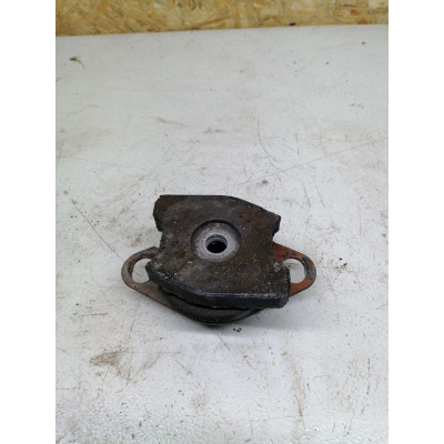 Подушка крепления двигателя к  Renault  Scenic,  1998