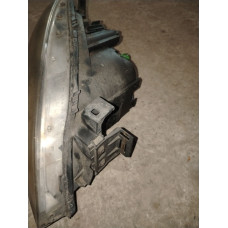  Фара правая к  Ford  Mondeo,  2001