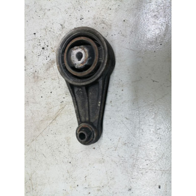 Подушка крепления кпп к  Renault  Scenic,  1998