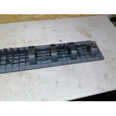  Пластик салазок сиденья к  Renault  Scenic,  1998