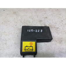  Крышка блока предохранителей к  Renault  Scenic,  1998