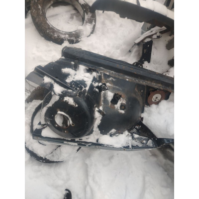 Четверть передняя правая к  BMW  7 E38,  1999