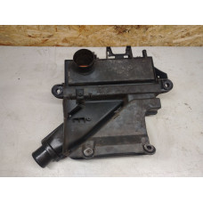  Корпус воздушного фильтра к  Renault  Kangoo,  1998