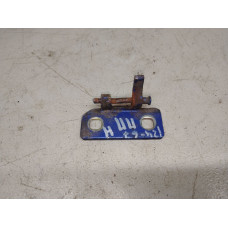  Петля двери передней правой к  Renault  Kangoo,  1998