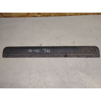 Накладка на порог внутренняя передняя левая к  Renault  Kangoo,  1998