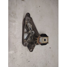  Кронштейн двигателя к  Renault  Kangoo,  1998