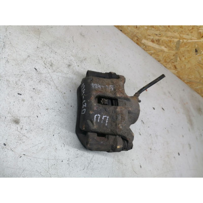 Суппорт передний правый к  Renault  Kangoo,  1998