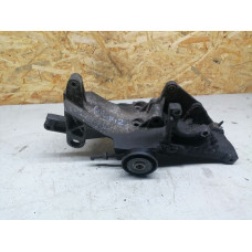  Кронштейн генератора к  Renault  Kangoo,  1998