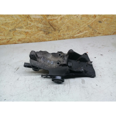 Кронштейн генератора к  Renault  Kangoo,  1998