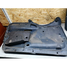  Обшивка двери (дверная карта) комплект к  Renault  Kangoo,  1998