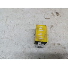  Реле стеклоочистителей (дворников) к  Renault  Kangoo,  1998