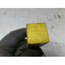  Реле стеклоочистителей (дворников) к  Renault  Kangoo,  1998