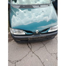  Капот к  Renault  Scenic,  1998