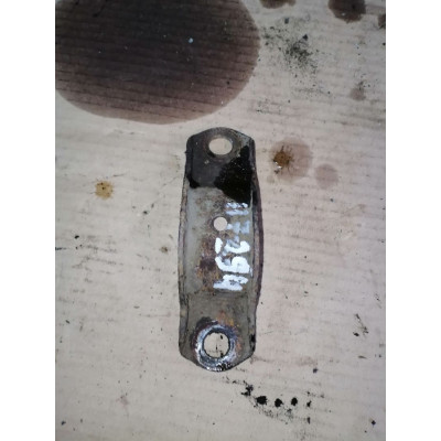 Крепление втулки стабилизатора к  Fiat  Ulysse,  2000