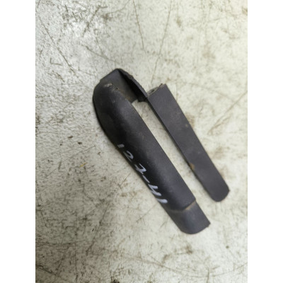 Пластик салазок сиденья к  Opel  Meriva,  2003