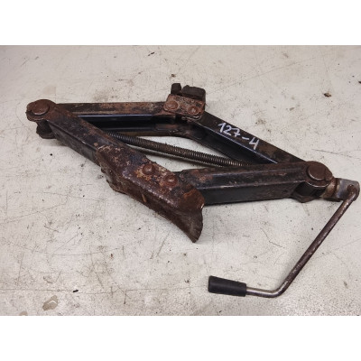 Домкрат к  Opel  Meriva,  2003