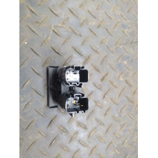  Кнопка аварийной сигнализации к  Ford  Mondeo,  2001