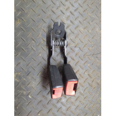  Замок ремня безопасности к  Ford  Mondeo,  2001