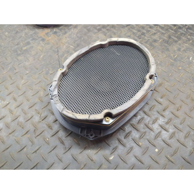 Динамик к  Ford  Mondeo,  2001