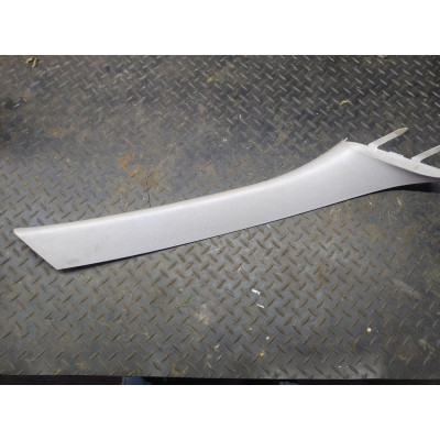 Обшивка стойки передней правой к  Ford  Mondeo,  2001