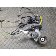  Проводка двери передней левой к  Ford  Mondeo,  2001