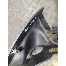  Накладка крыла (уголок зеркала) переднего правого к  Ford  Mondeo,  2001