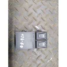  Кнопка стеклоподъемника переднего левого к  Ford  Mondeo,  2001