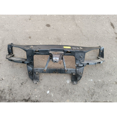 Передняя панель крепления облицовки (телевизор) к  Ford  Mondeo,  2001