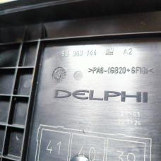  Крышка блока предохранителей к  Opel  Meriva,  2003