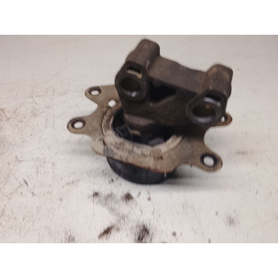 Подушка крепления двигателя к  Opel  Meriva,  2003