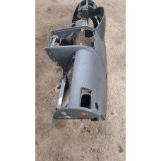  Панель передняя салона (торпедо) к  Ford  Mondeo,  2001