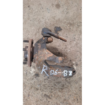  Кулак поворотный правый к  Ford  Mondeo,  2001