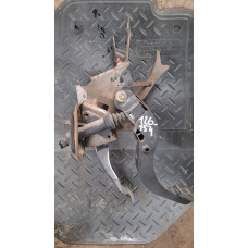  Узел педальный (блок педалей) к  Ford  Mondeo,  2001