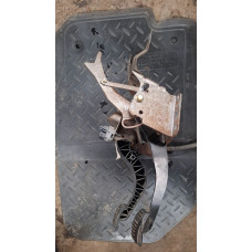  Узел педальный (блок педалей) к  Ford  Mondeo,  2001