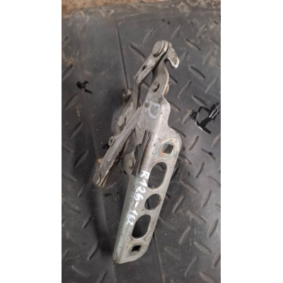  Петля капота правая к  Ford  Mondeo,  2001