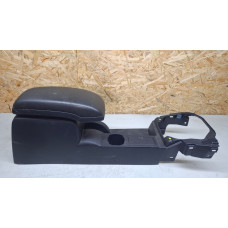 Подлокотник к Ford Mondeo, 2001 Подлокотник к Ford Mondeo, 2001