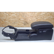 Подлокотник к Ford Mondeo, 2001 Подлокотник к Ford Mondeo, 2001