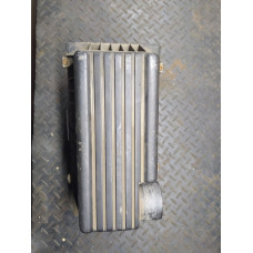  Корпус воздушного фильтра к  Citroen  Xantia,  1998