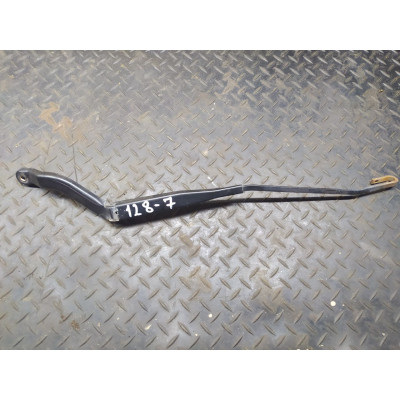  Щеткодержатель (поводок стеклоочистителя, дворник) к  Citroen  Xantia,  1998