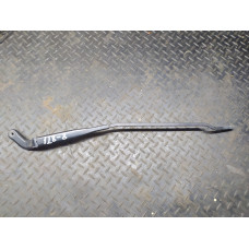  Щеткодержатель (поводок стеклоочистителя, дворник) к  Citroen  Xantia,  1998