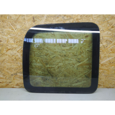  Стекло кузовное боковое правое к  Renault  Kangoo,  1998